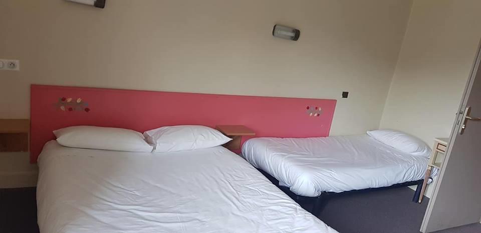 Hotel A La Croix De Malte ルルド エクステリア 写真